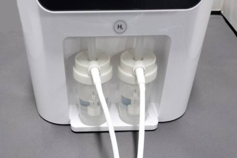2人同時に水素吸引する時のカニューレ接続方法