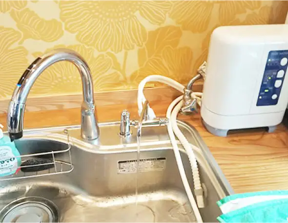 浄水器専用水栓への取付例