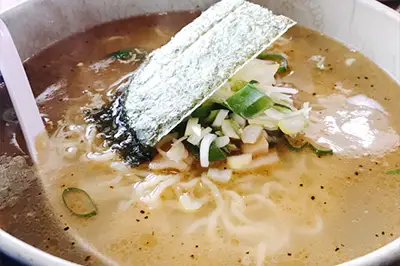 Pウォーターの浄化水で作ったラーメン
