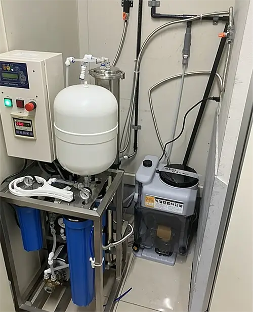 逆浸透膜(RO膜)浄水器のコンビニエンスストアにおける設置例